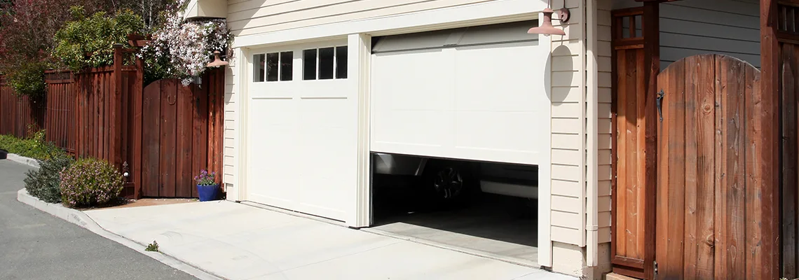 Garage Door Chain Won't Move in Coral Springs, Florida